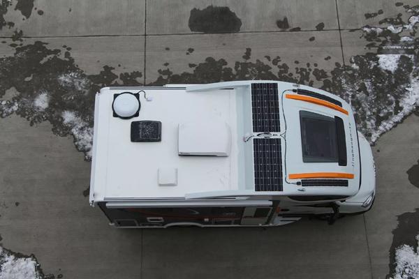 房車太陽能板，為你的旅行增添無限動力！